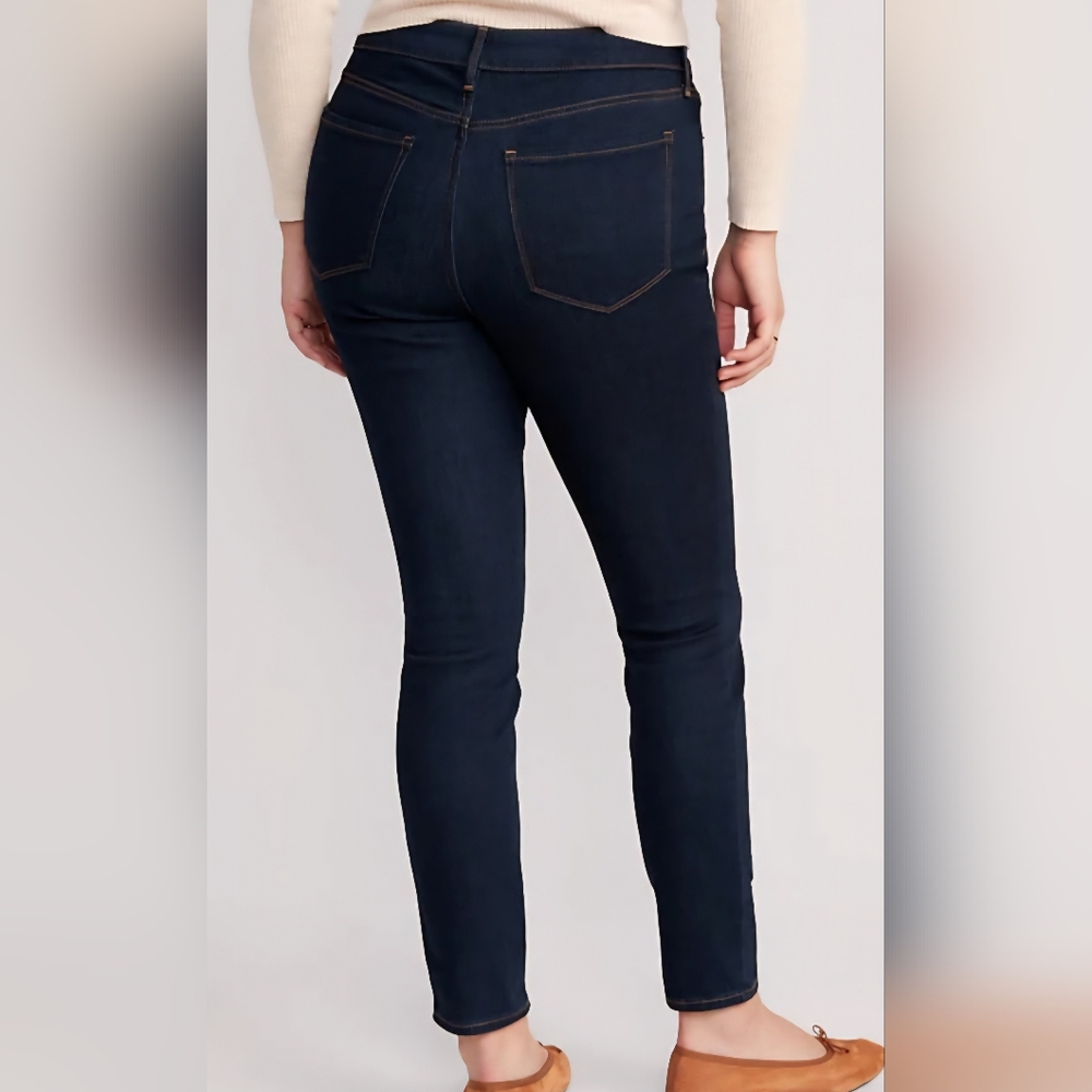 14 Old Navy Skinny Jeans